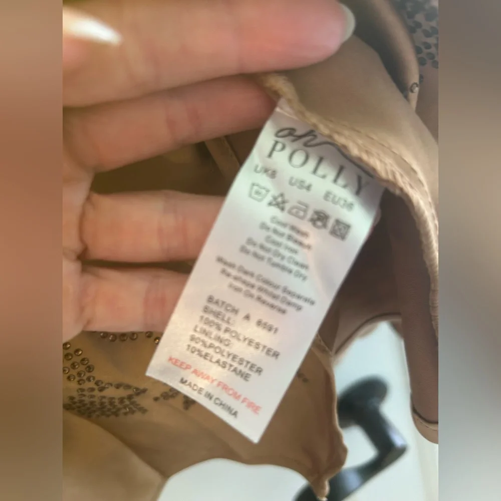 Oh Polly mini dress gold size 4 NWT - Picture 3 of 6